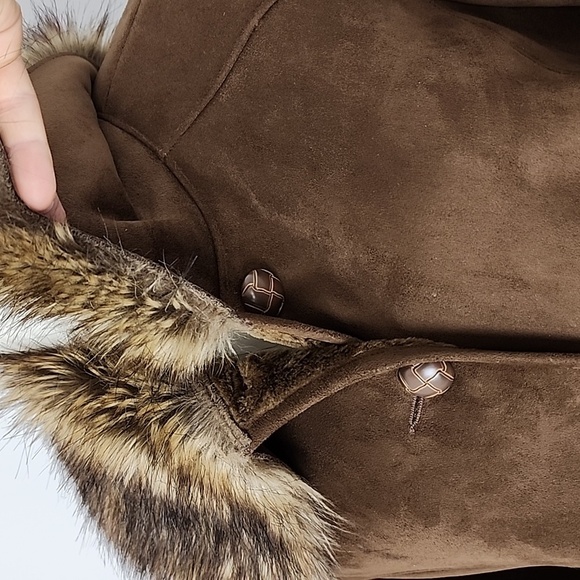 Centigrade Women's Long Faux Suede Button Up Winter Coat Faux Fur Collar Sz M - Picture 5 of 15